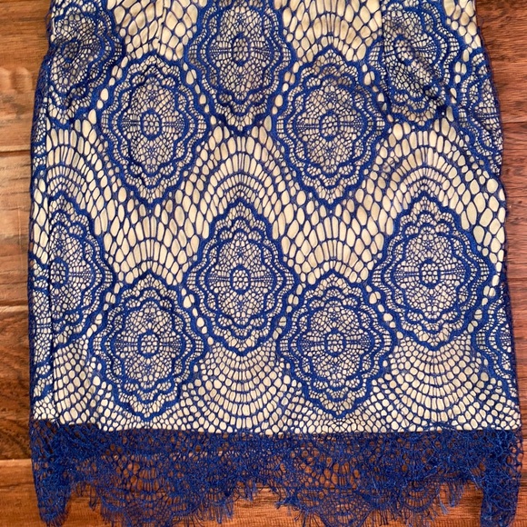 Windsor 2pc set - Picture 3 of 3